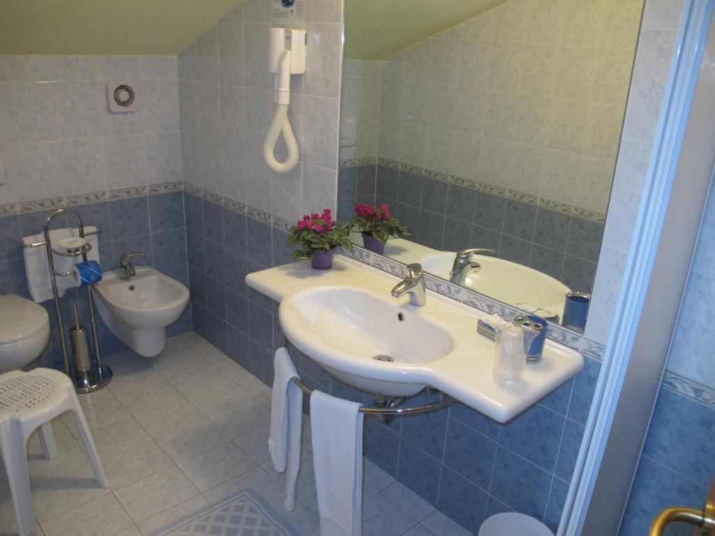 Hotel Basilea Bellaria-Igea Marina Room photo