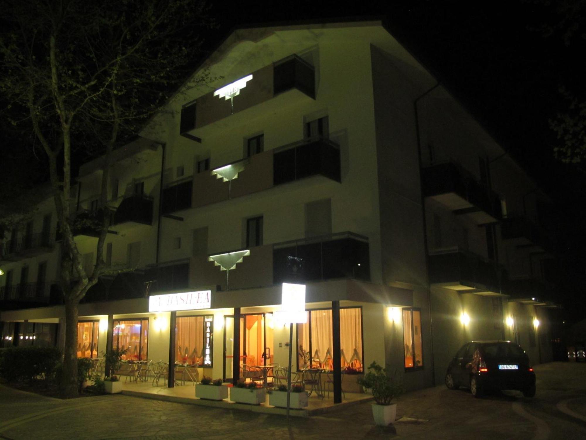 Hotel Basilea Bellaria-Igea Marina Exterior photo
