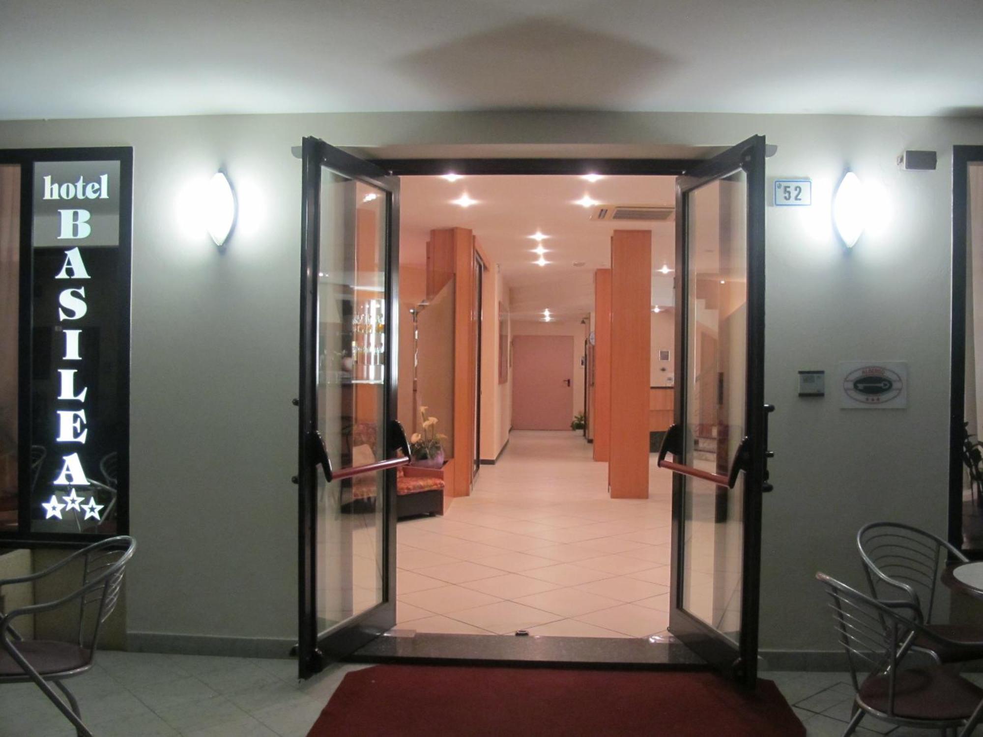 Hotel Basilea Bellaria-Igea Marina Exterior photo