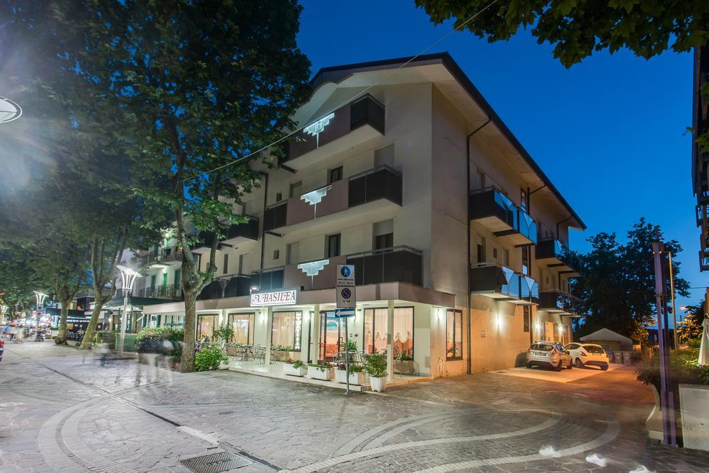 Hotel Basilea Bellaria-Igea Marina Exterior photo